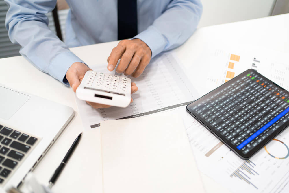 Tłumaczenie raportów finansowych - dogadamycie.pl